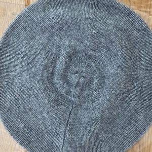 Cashmere beret